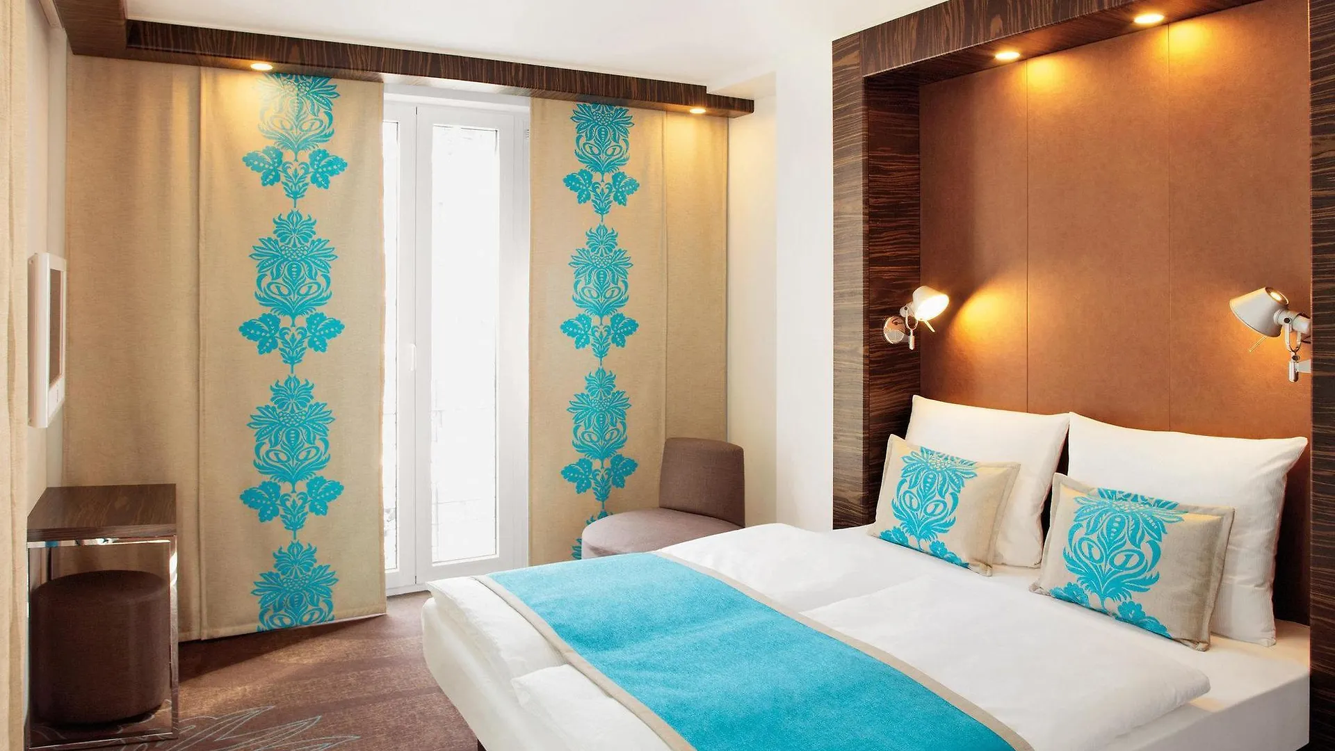 Hotel Motel One Muenchen-Campus