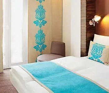 Motel One Muenchen-Campus 3*, Monaco di Baviera