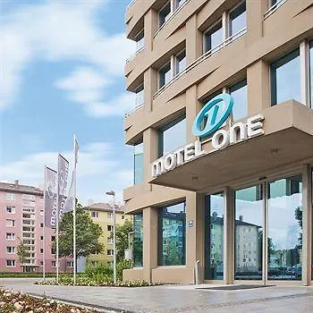 Hotel Motel One Muenchen-Campus