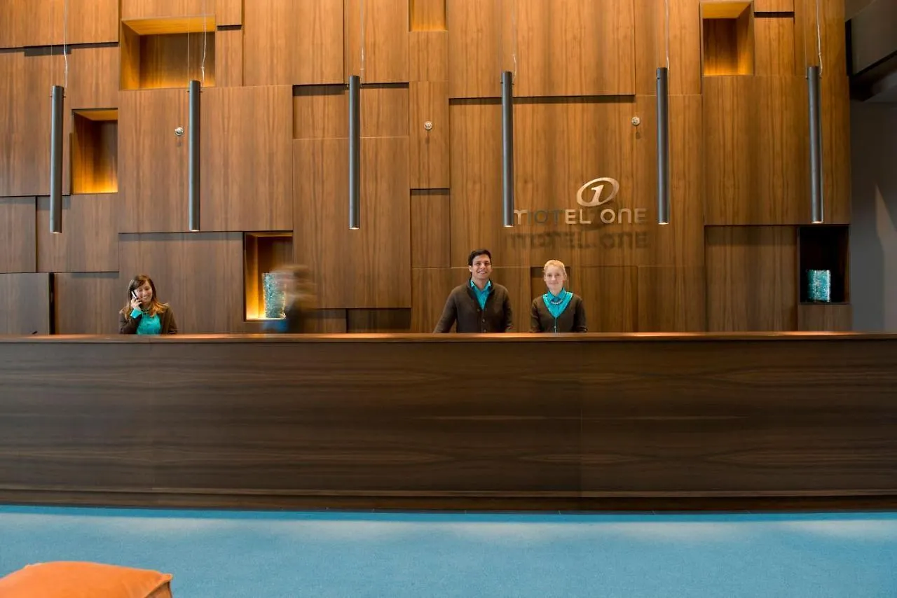 Motel One Muenchen-Campus München